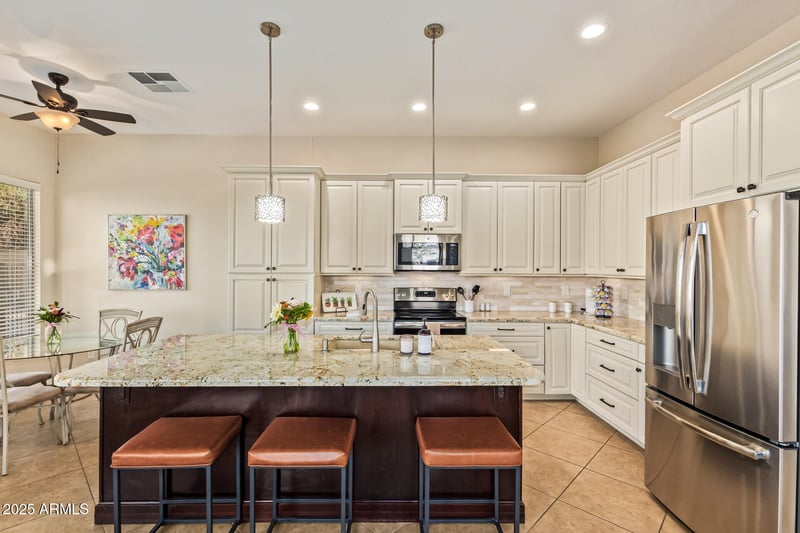 535 Lemon Ct, Gilbert, AZ 85296