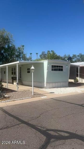 535 Alma School Rd #17, Mesa, AZ 85210
