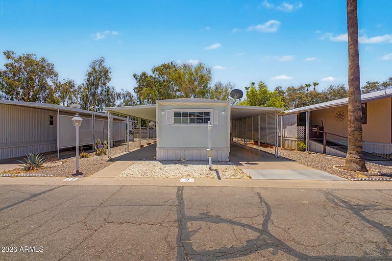 535 Alma School Rd #17, Mesa, AZ 85210