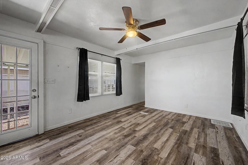 535 Alma School Rd #17, Mesa, AZ 85210