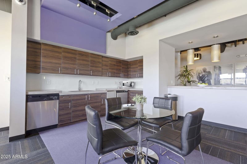 535 Thomas Rd #203, Phoenix, AZ 85013