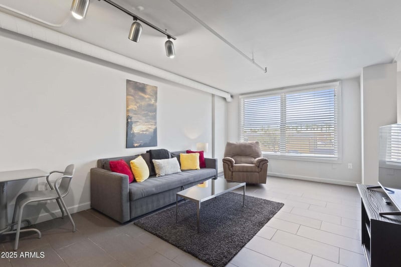 535 Thomas Rd #203, Phoenix, AZ 85013