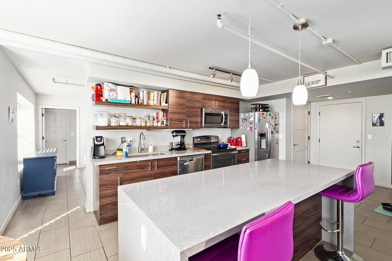 535 Thomas Rd #208, Phoenix, AZ 85013