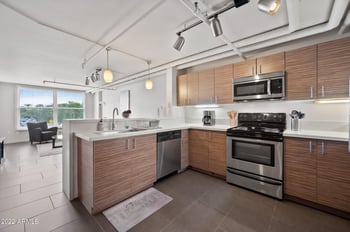 535 Thomas Rd #212, Phoenix, AZ 85013