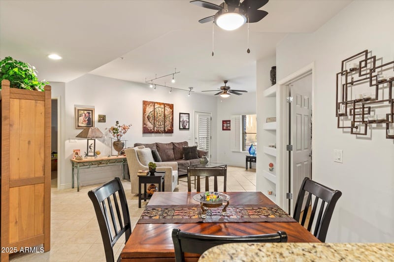 5350 Deer Valley Dr #1238, Phoenix, AZ 85054