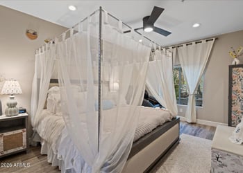 5350 Deer Valley Dr #1250, Phoenix, AZ 85054