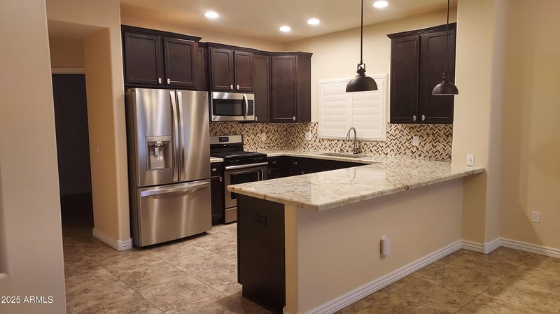 5350 Deer Valley Dr #1261, Phoenix, AZ 85054