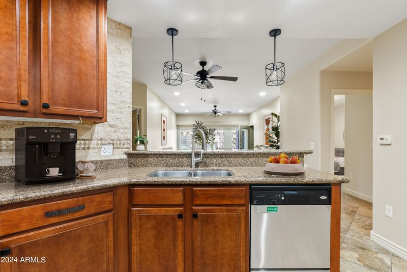 5350 E Deer Valley Dr #1232, Phoenix, AZ 85054