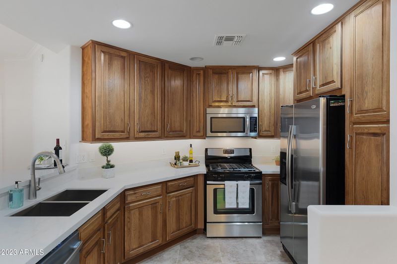 5350 E Deer Valley Dr #2262, Phoenix, AZ 85054