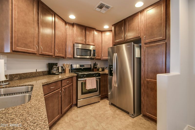 5350 E Deer Valley Dr #2272, Phoenix, AZ 85054