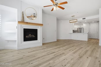 5350 Deer Valley Dr #2435, Phoenix, AZ 85054