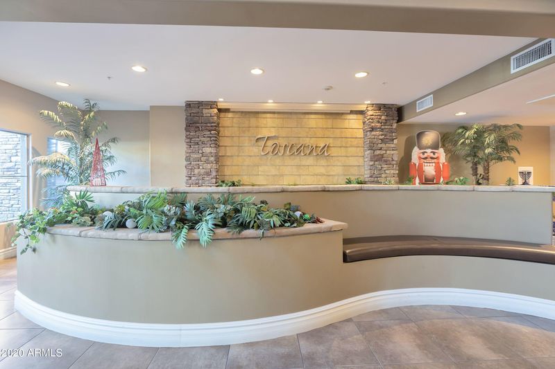 5350 E Deer Valley Dr #3250, Phoenix, AZ 85054