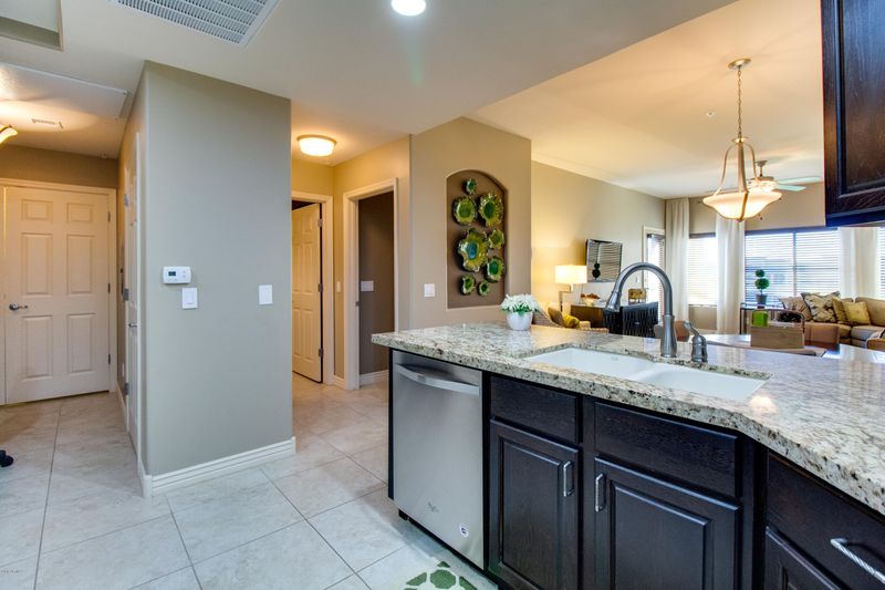 5350 E Deer Valley Dr #4265, Phoenix, AZ 85054