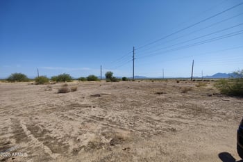 53502 Baseline Rd #167, Tonopah, AZ 85354