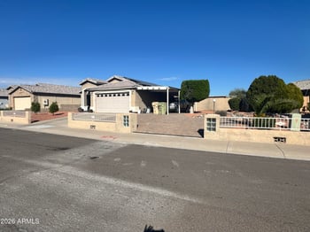 5351 77th Ln, Glendale, AZ 85303