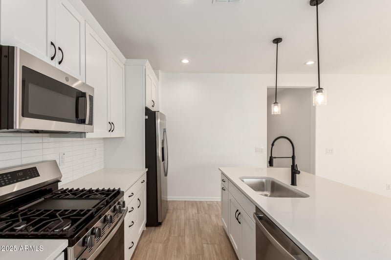 5352 Las Palmaritas Dr, Glendale, AZ 85302