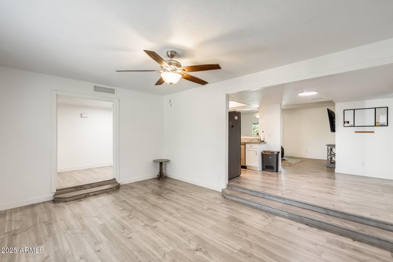 5352 Port Au Prince Ln, Glendale, AZ 85306