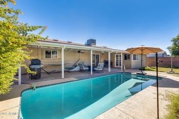 5352 Port Au Prince Ln, Glendale, AZ 85306