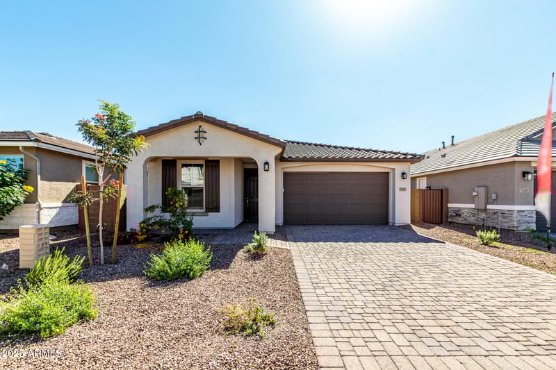 5353 Las Palmaritas Dr, Glendale, AZ 85302