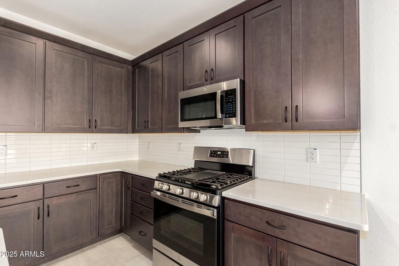 5353 Manzanita Dr, Glendale, AZ 85302