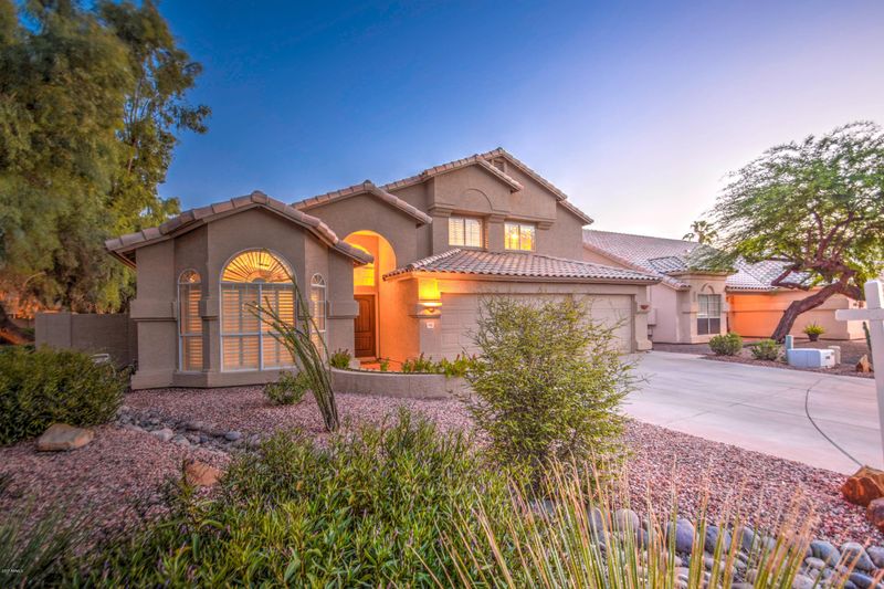5353 W Harrison Ct, Chandler, AZ 85226