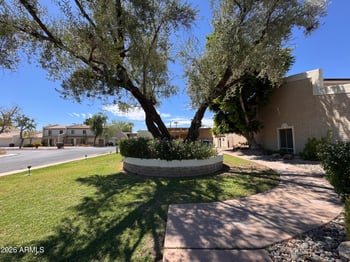 5354 N 20th St, Phoenix, AZ 85016