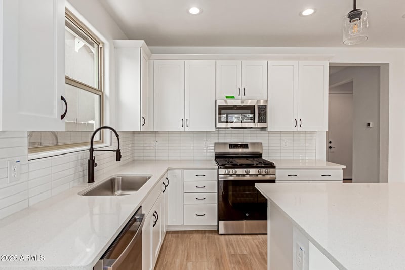 5359 Las Palmaritas Dr, Glendale, AZ 85302