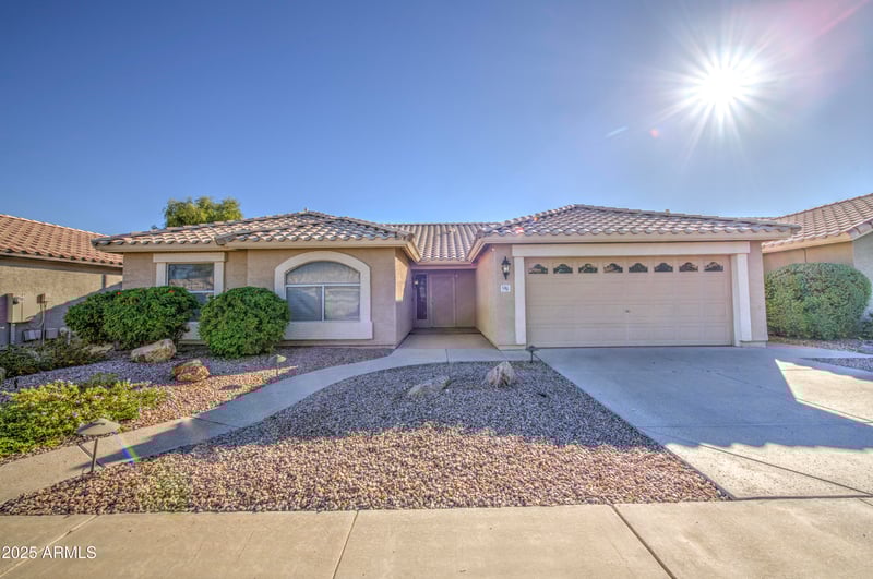 5361 Saragosa St, Chandler, AZ 85226