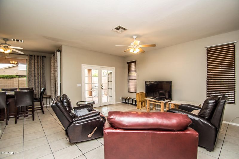 5366 W Jupiter Way, Chandler, AZ 85226