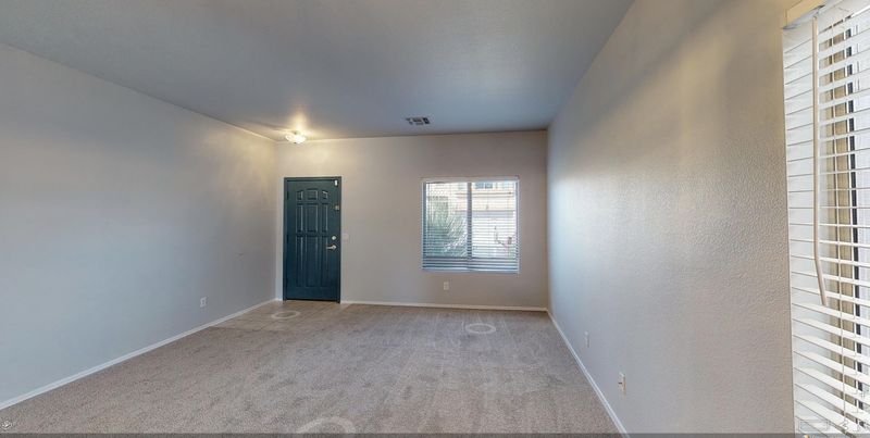 537 E Red Rock Trl, San Tan Valley, AZ 85143