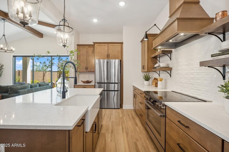 537 Greenback Dr, San Tan Valley, AZ 85140