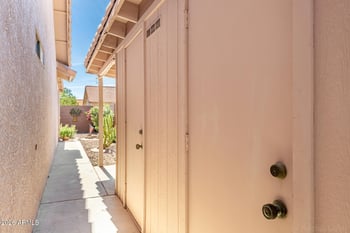 537 Hackamore St, Mesa, AZ 85203