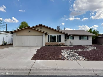 537 Laguna Dr, Tempe, AZ 85282