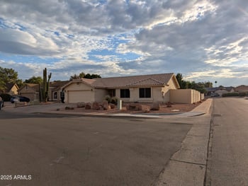 537 Terripin Cir, Mesa, AZ 85208