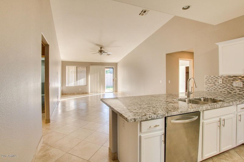 537 W Mesquite St, Gilbert, AZ 85233