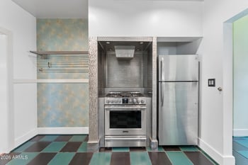 537 W Willetta St, Phoenix, AZ 85003