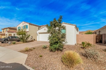 5370 Country Garden Ln, Laveen, AZ 85339