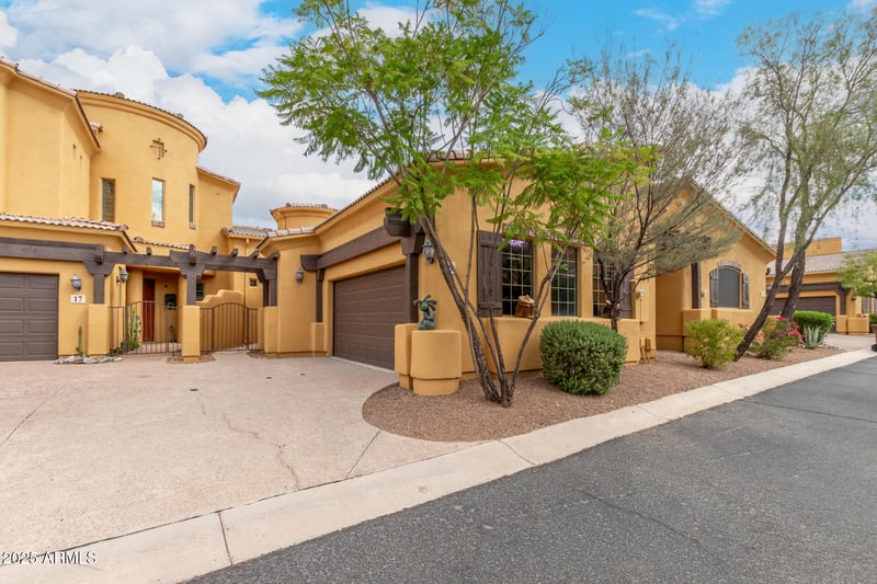 5370 Desert Dawn Dr #16, Gold Canyon, AZ 85118