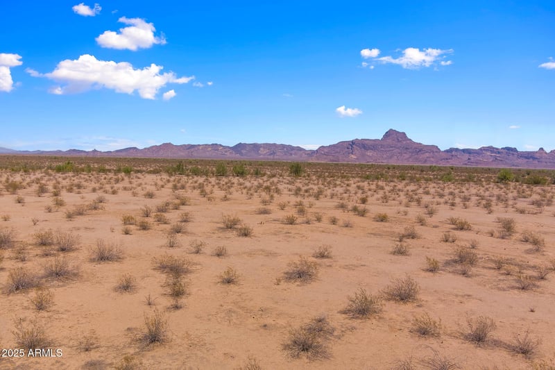 53700 Salome Hw, Tonopah, AZ 85354