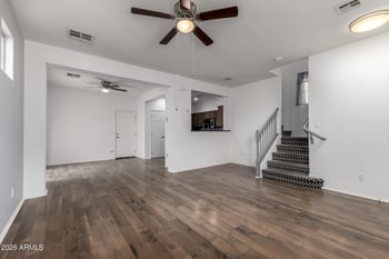 5374 Chisum Trl, Phoenix, AZ 85083