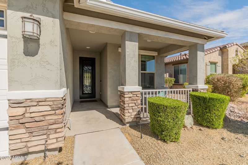 538 E Pasaro Dr, Phoenix, AZ 85085