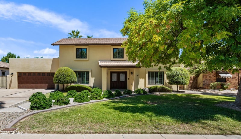 538 Las Palmaritas Dr, Phoenix, AZ 85021