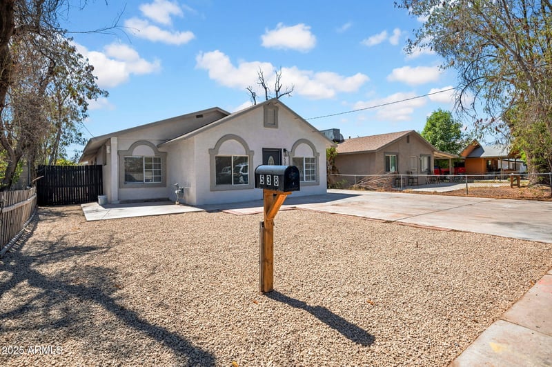 538 Macdonald --, Mesa, AZ 85210