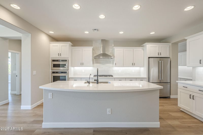 538 Veterans Way, Queen Creek, AZ 85140