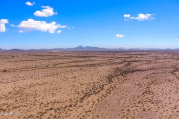 53800 Butler Rd #12, Tonopah, AZ 85354