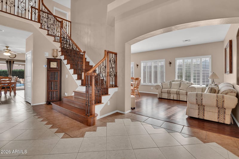 5382 W Kaler Cir, Glendale, AZ 85301