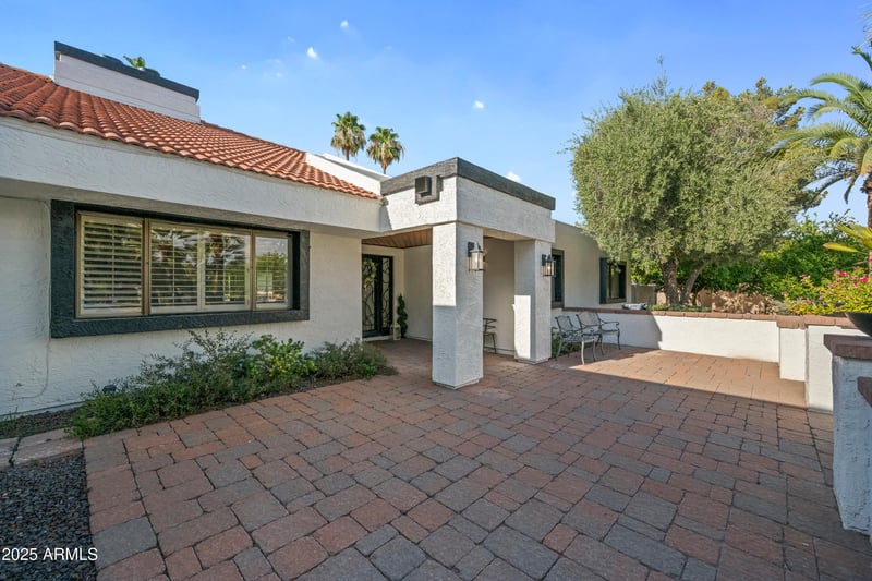 540 Cercado Ln, Litchfield Park, AZ 85340