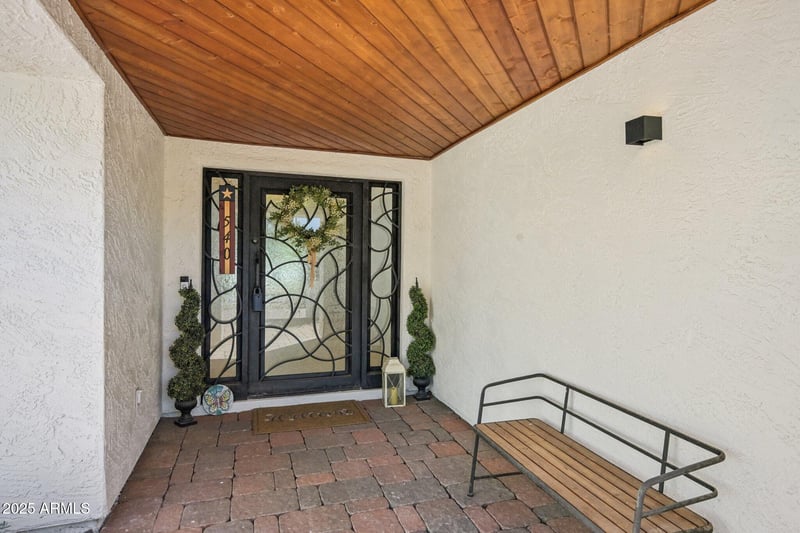 540 E Cercado Ln, Litchfield Park, AZ 85340