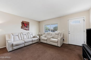 540 Garnet Ave, Mesa, AZ 85204