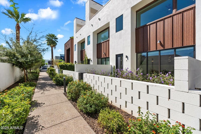 540 Mariposa St #4, Phoenix, AZ 85013